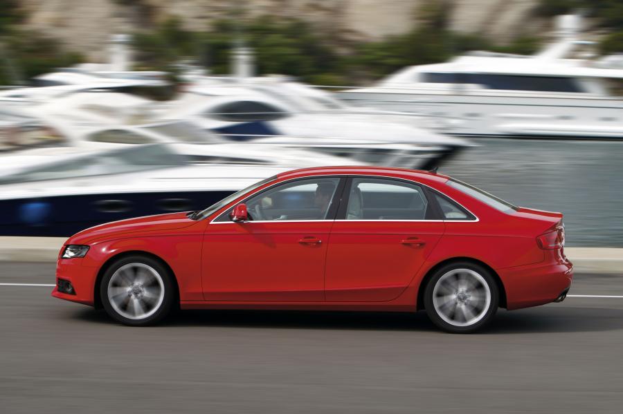  Audi A4 1.8T Sedan (B8, 8K) 2007 года  (WW) (фото 2 из 21)